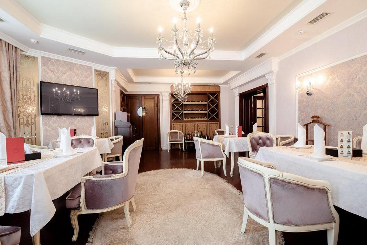 Vintage Boutique Hotel Astana Buitenkant foto